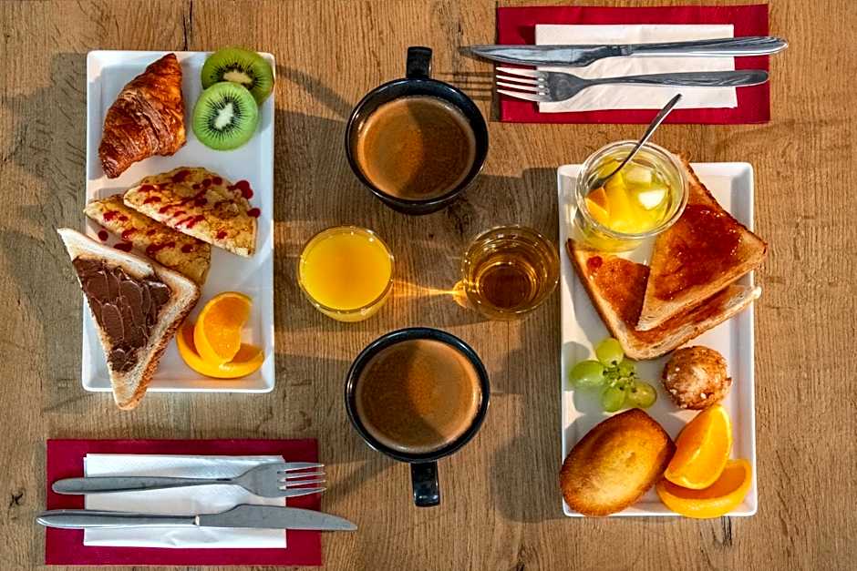 ibis Pontorson Baie Du Mont Saint Michel