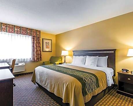 King Room - Accessible/Non-Smoking