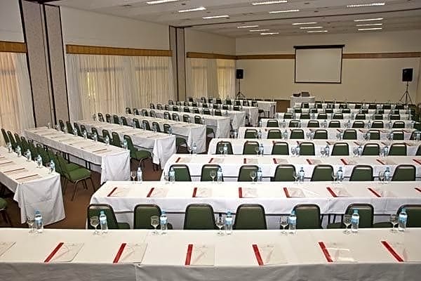 Blue Tree Thermas de Lins