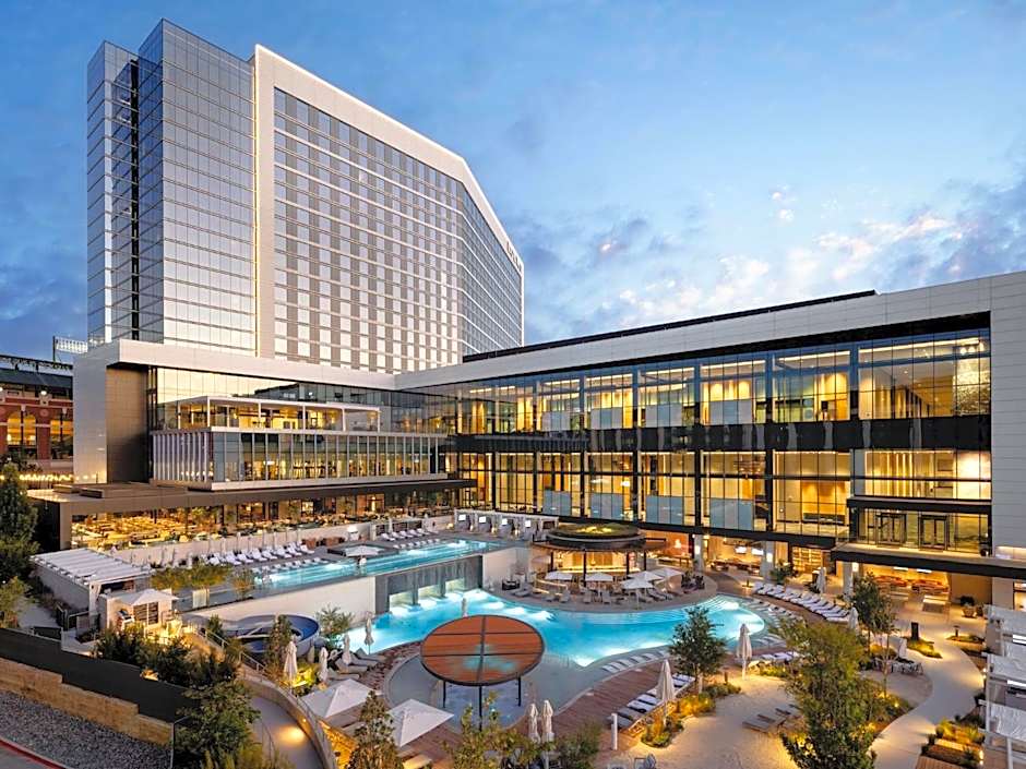 Loews Arlington Hotel