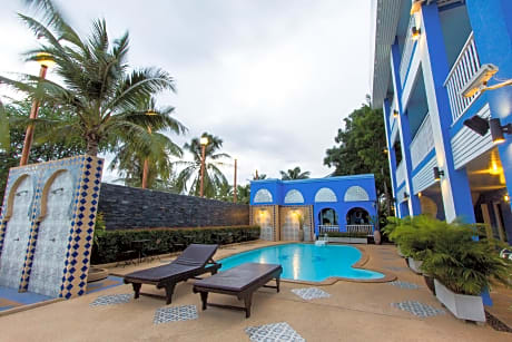 Pearl By The Sea Resort