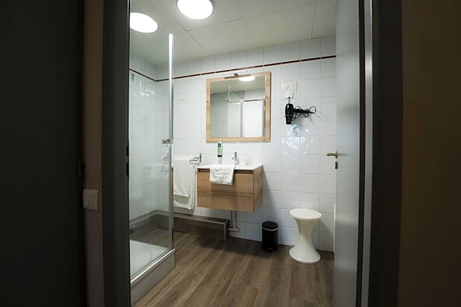 Logis Restaurant & Hôtel À la 12