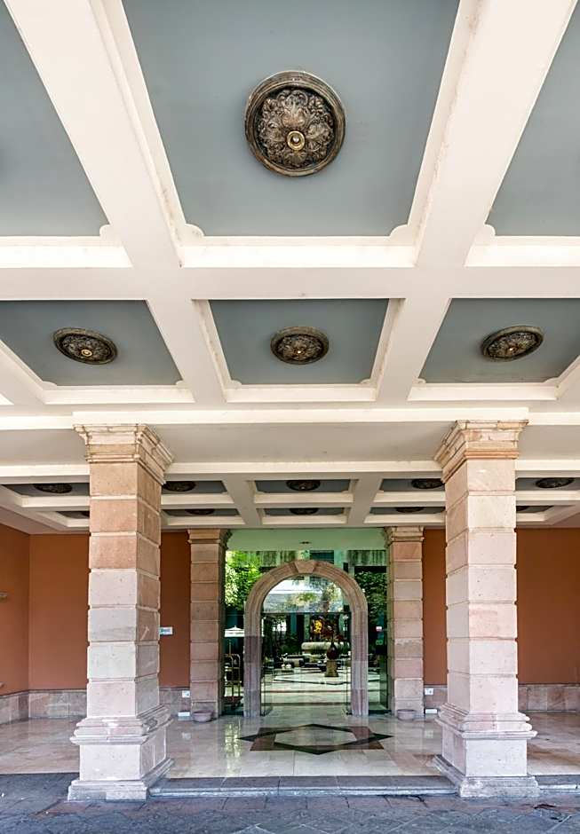 Hotel San Francisco Leon