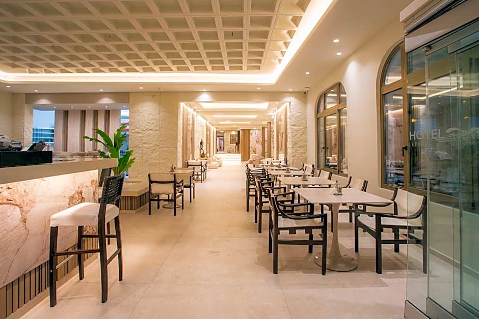 Athos Hotel