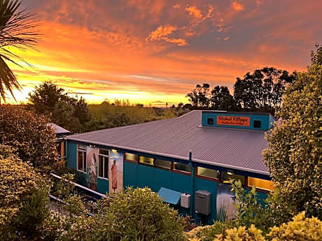 Global Village Travellers Lodge