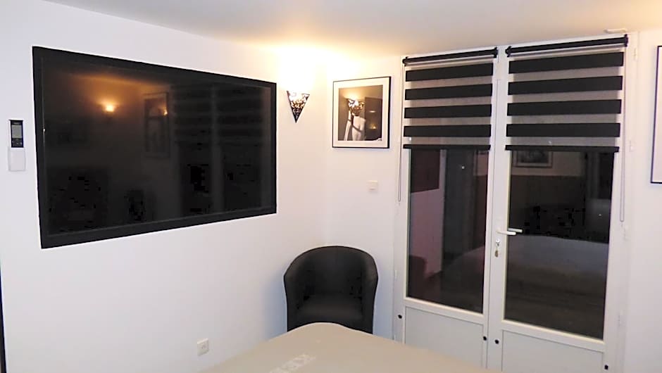 La Colline aux Yeux Doubs