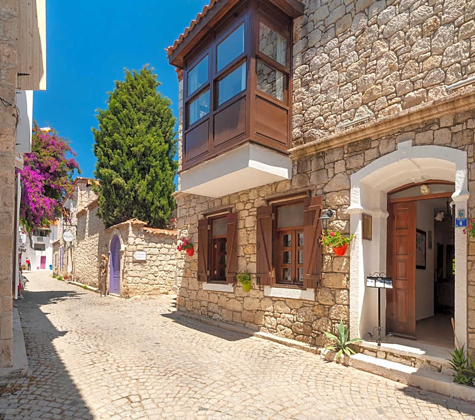 Flores Hotel Alaçatı