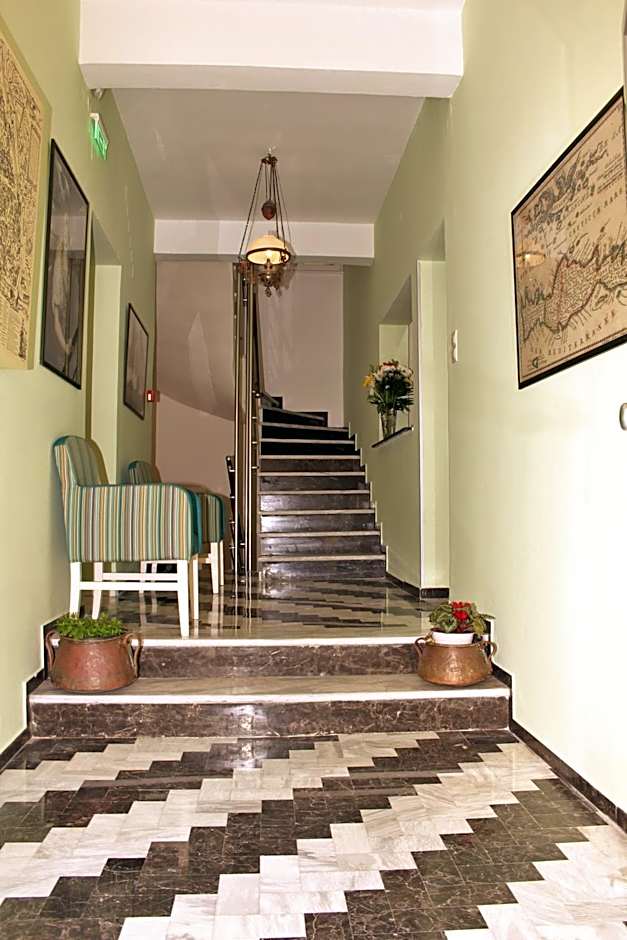 Rea Hotel