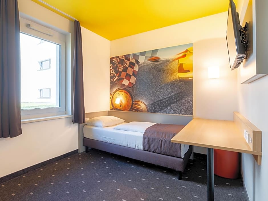 B&B Hotel Stuttgart-Zuffenhausen