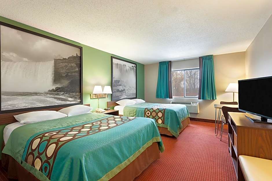 Super 8 by Wyndham Niagara Falls