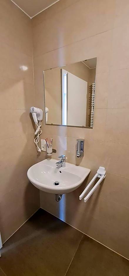 check-inn hotels - Offenbach