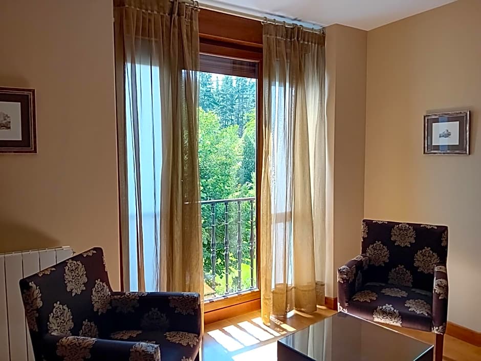 Picos de Europa Suites and Rooms