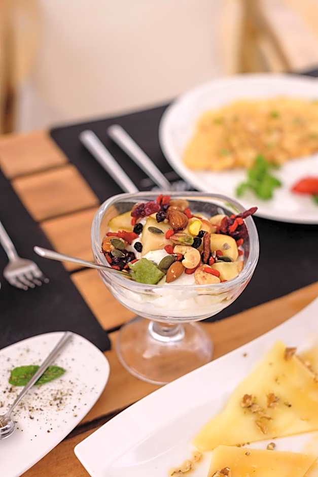 Nefeli Sunset Studios