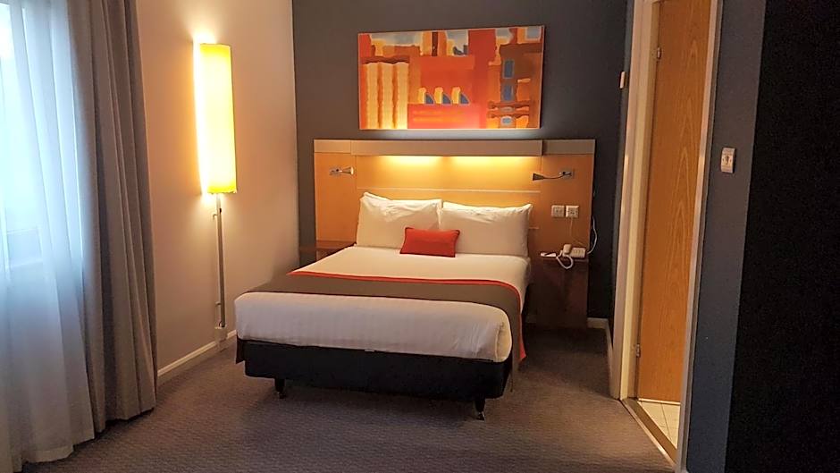 Holiday Inn Express London Croydon By IHG