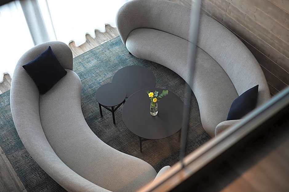 Kultakero Northern Sky, 3BR Penthouse with Jacuzzi 128m2