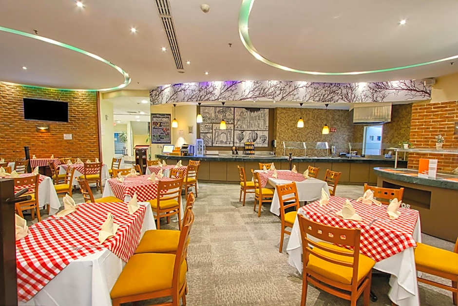 Holiday Inn Leon-Convention Center By IHG