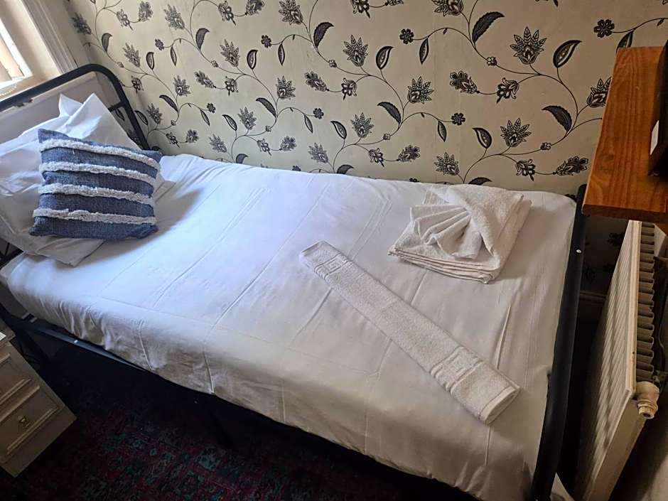 White Moon Hotel