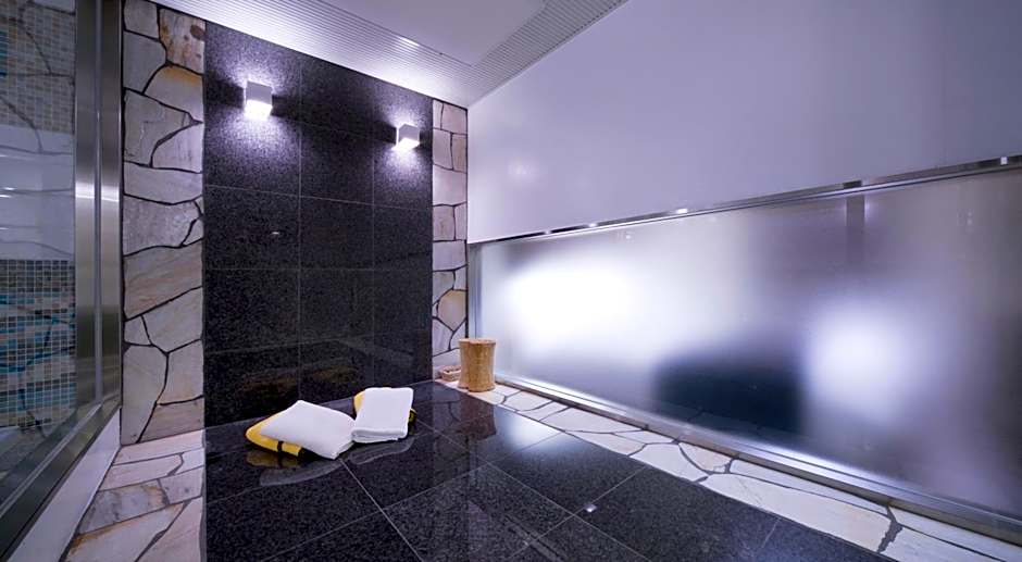 Hotel Glow Yokkaichi (Adult Only)