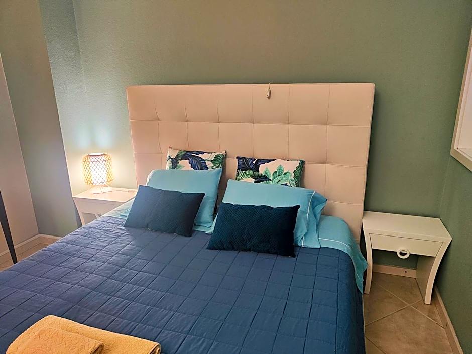 Vagueira Guest House & Beach Hostel