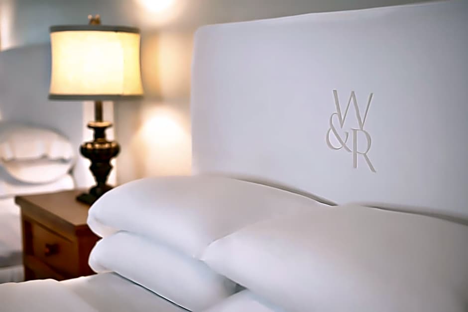 Wine & Roses Hotel Restaurant Spa Lodi