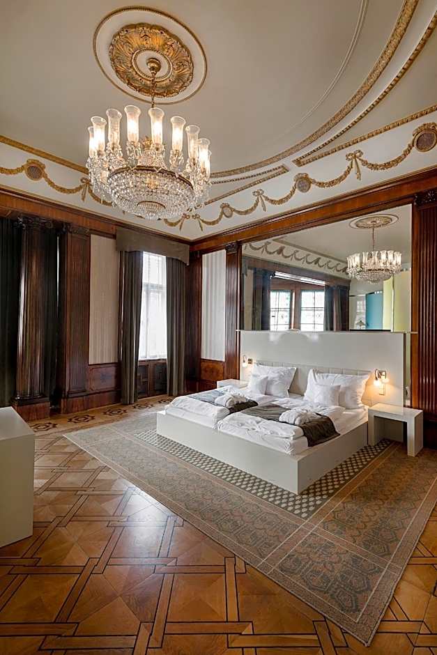 Photo 1 of 6 of Presidential Suite
