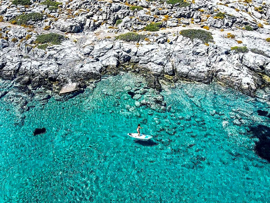 Rafkos Mansion with Private Pool and Amazing View