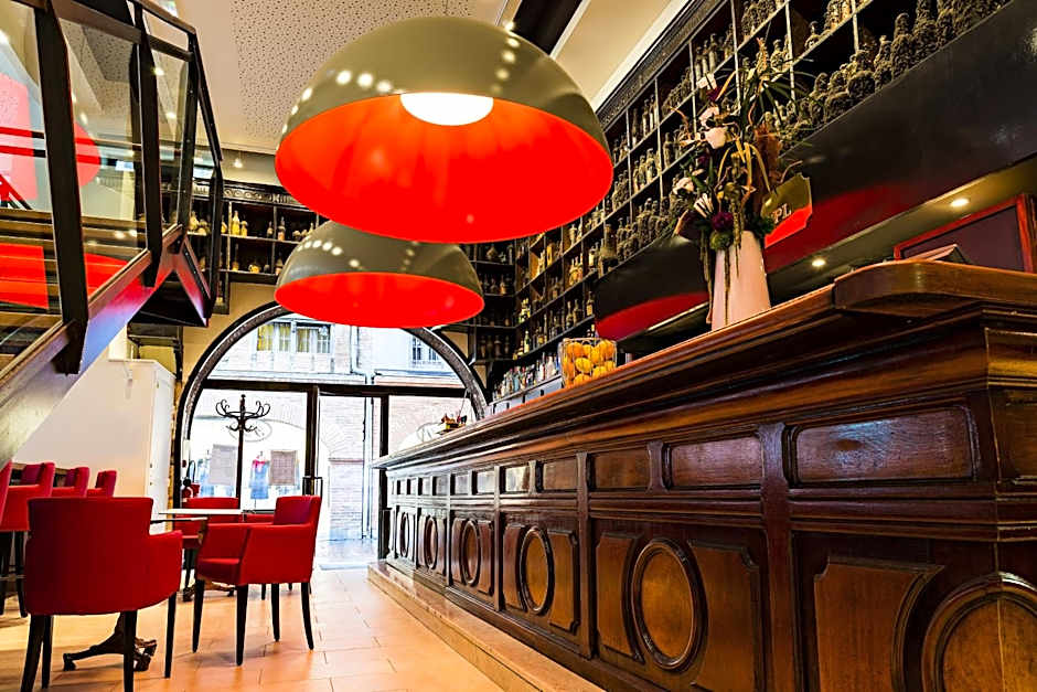 Hotel Le Pere Leon