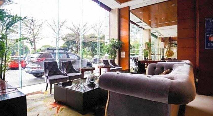 Leisure Hotel