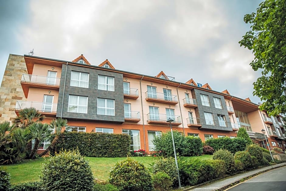 Hotel Mar Comillas by MIJ