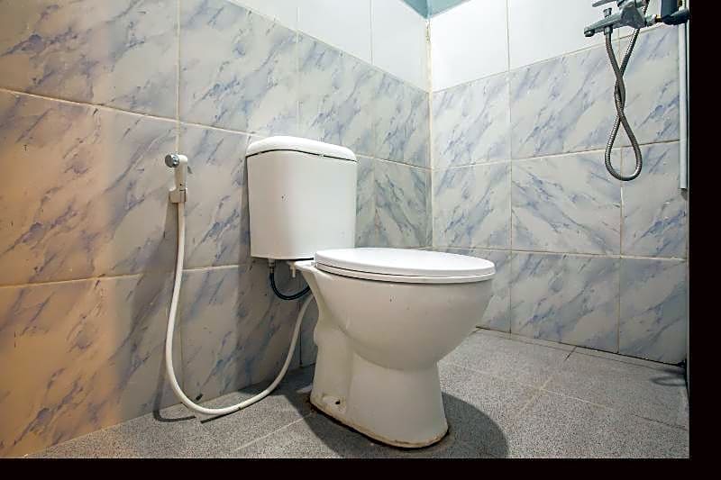 OYO 990 Stadion Residence Syariah