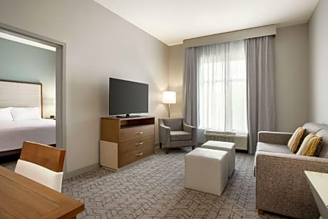 1 King Bed 1 Bedroom Suite