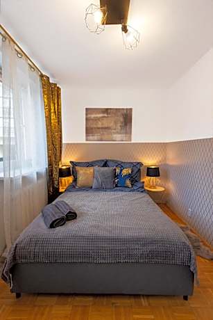 ClickTheFlat Bellottiego Apart Rooms