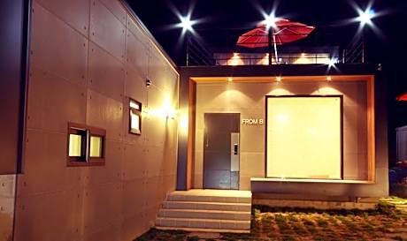 Shinan from Hyu Pool Villa