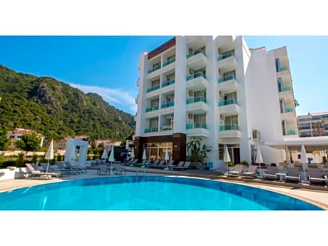 Munamar Beach Residence