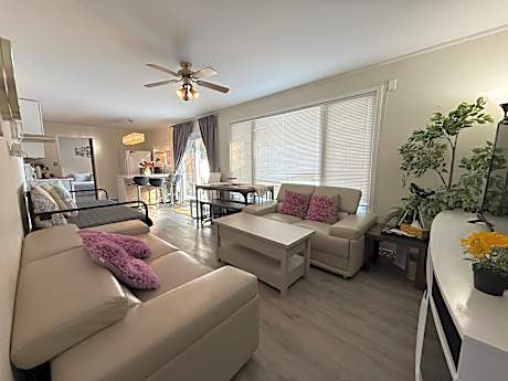 Algonquin S Lakeview 3BR H-Tub W-Stove Sandy Beach