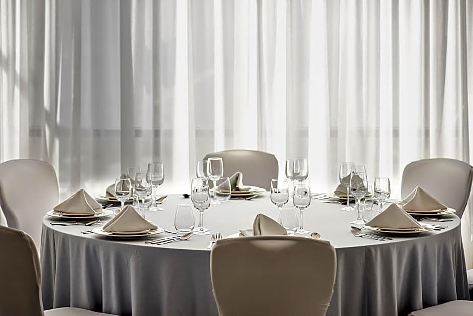Sheraton Poznan Hotel