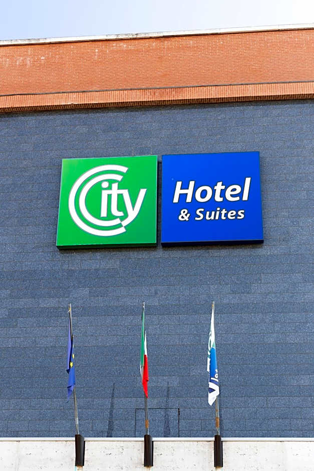 City Hotel & Suites