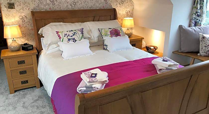 Lon y Traeth Bed & Breakfast