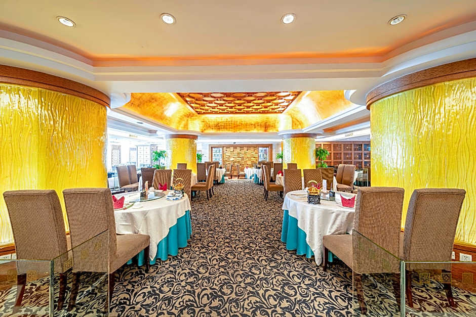 Grand International Hotel