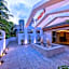 Zhongshan Louis Hotel