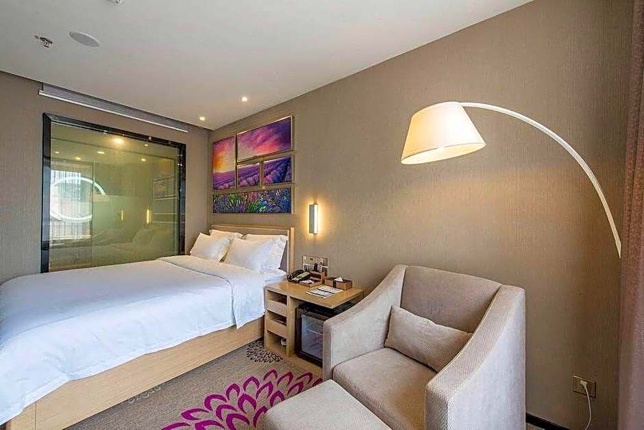 Lavande Hotel Foshan Qaindeng Lake Nanhai Plaza