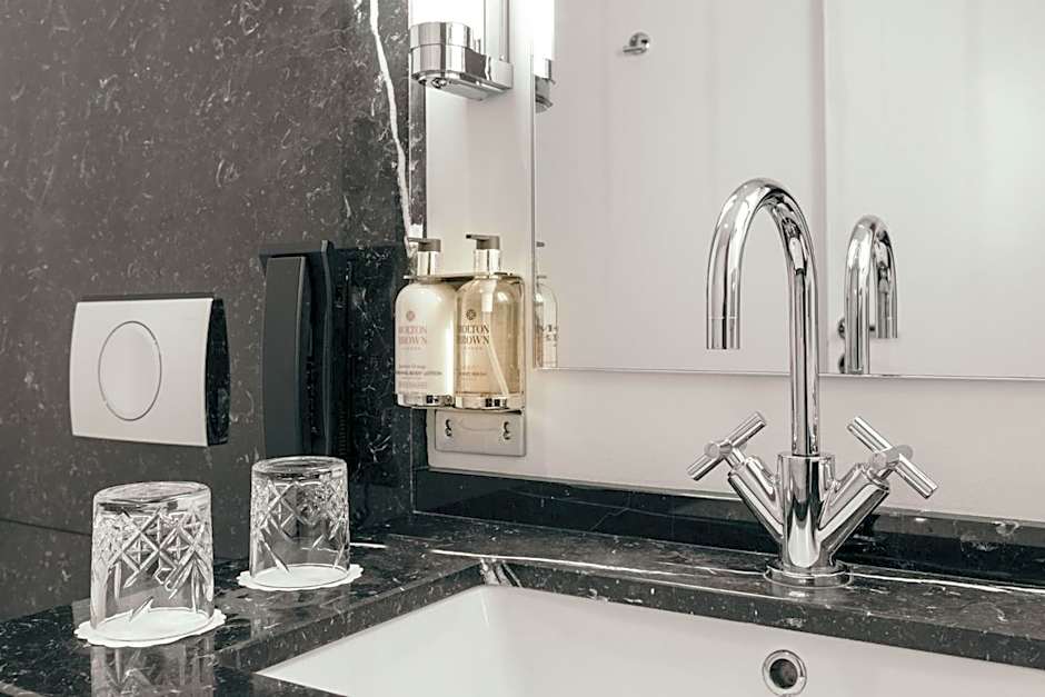 Hotel Borg by Keahotels