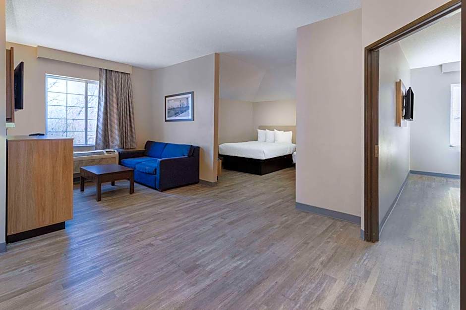 Days Inn & Suites by Wyndham Cherry Hill - Philadelphia