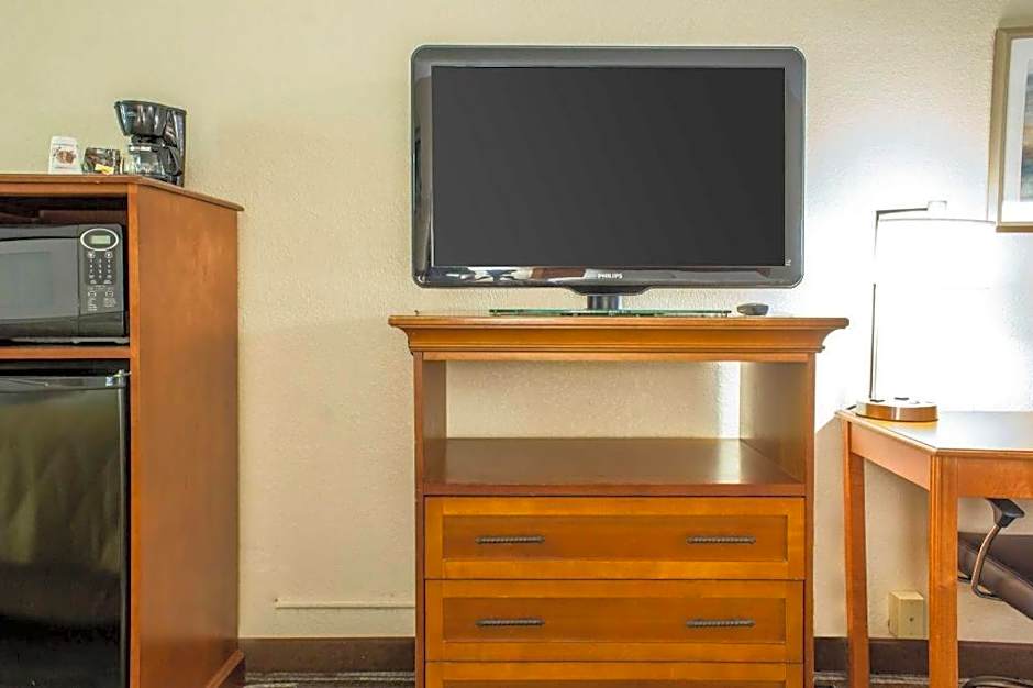 Lifestyle Inn Cedar Falls