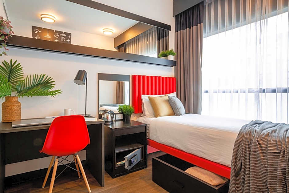 Essence Hotel Carlton