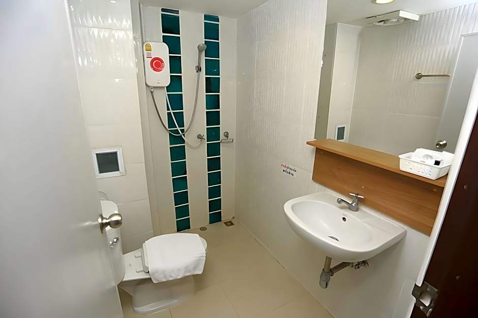 AIRBEST Gemtree Lampang Hotel