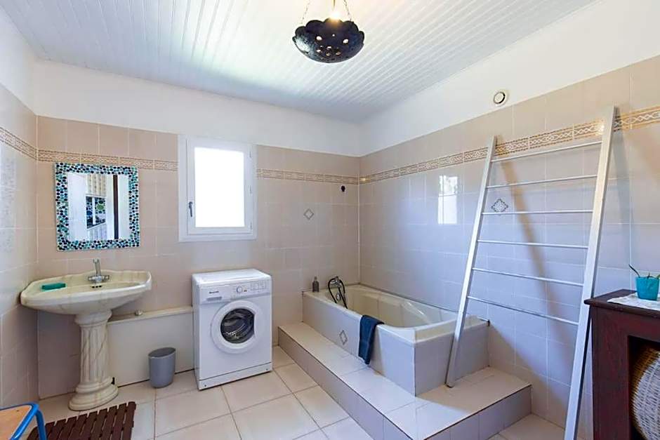 JARDIN SECRET, Bas de villa TOUT CONFORT