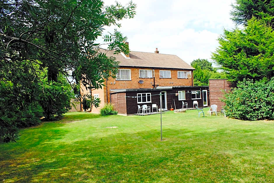 Charde Guest House