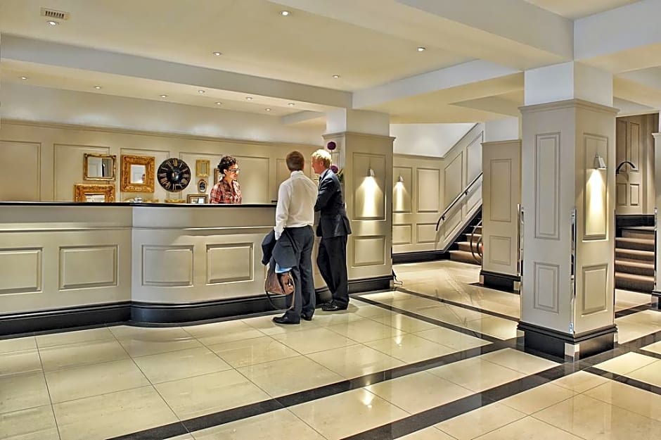 Chelsea Cloisters Serviced Apartments