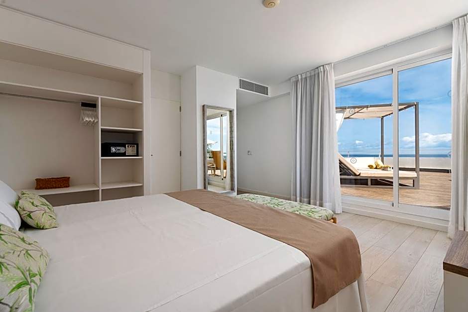 Junior Suite, Terrace — 11 fotoğraftan 1. fotoğraf
